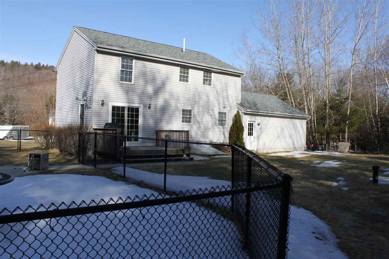 72 Hatfield Road Weare, NH 03281 - Photo 3 of 27