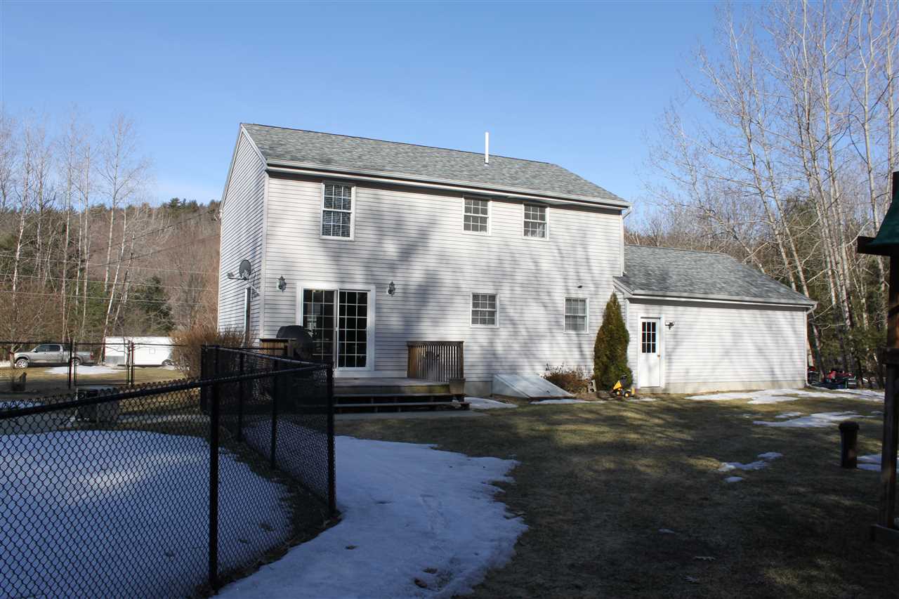 72 Hatfield Road Weare, NH 03281 - Photo 5 of 27