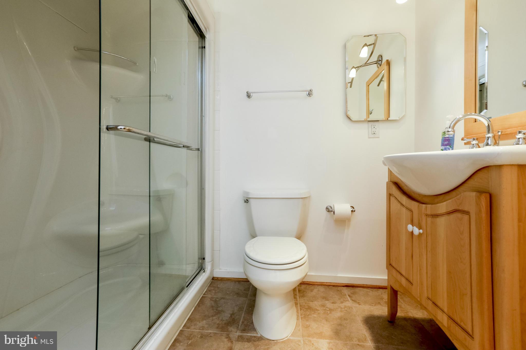 6742 Hemlock Point Road New Market, MD 21774 - Photo 12 of 21 Bath