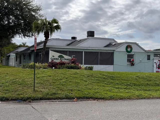 $2,000 | 9222 Southwest 5th Street, Unit B, Boca Raton, FL 33428