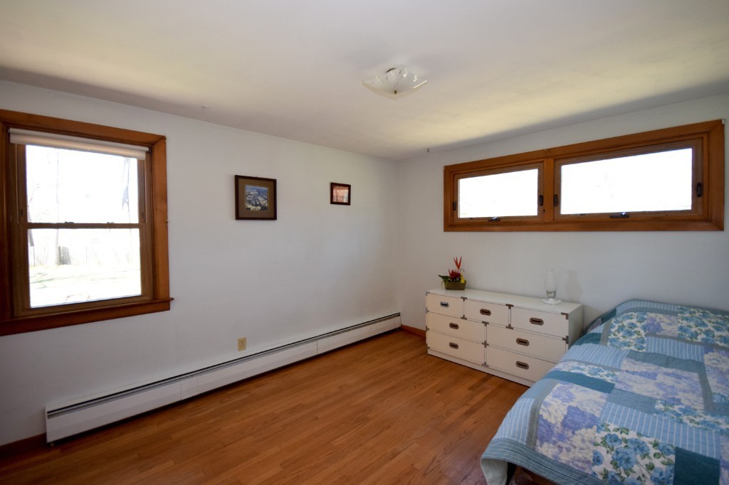 28 Squire Lane Springfield, MA 01118 - Photo 10 of 28 Gallery Image 10