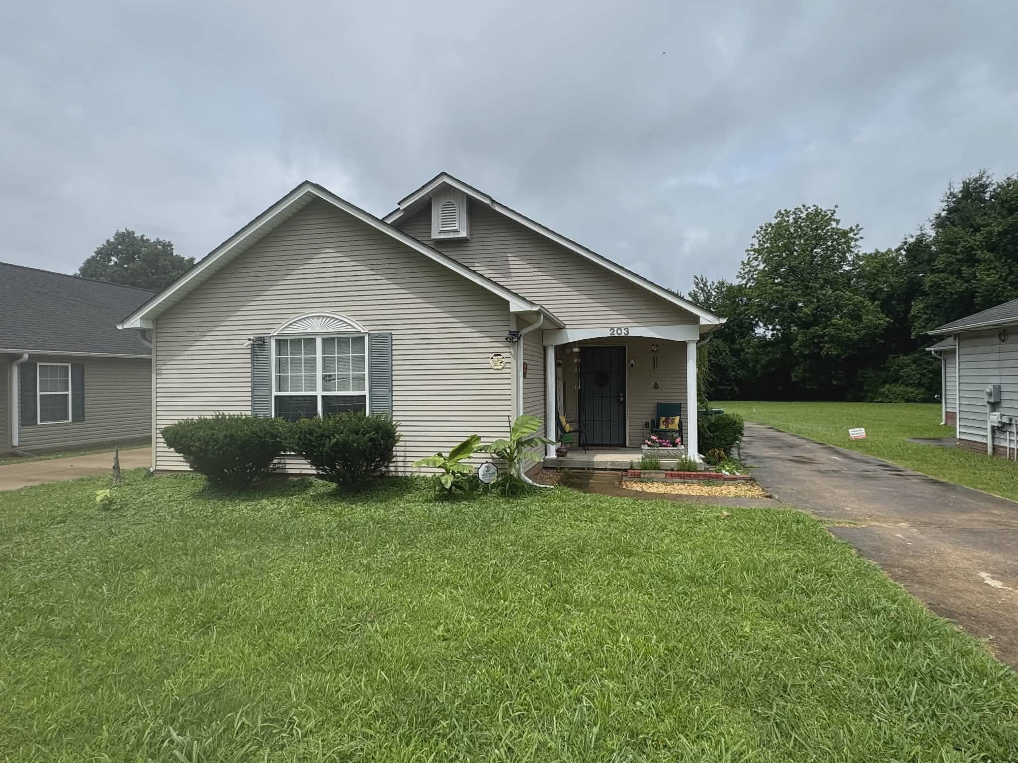 203 Phillips Street Jackson, TN 38301 - Photo 1 of 17