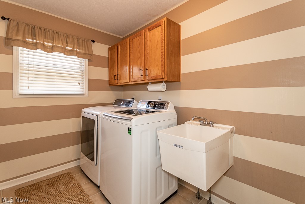 880 Lander Road Cleveland, OH 44143 - Photo 31 of 35