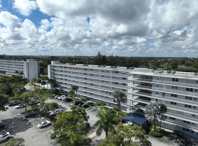 $2,500 | 6161 Northwest 2nd Avenue, Unit PHM, Boca Raton, FL 33487