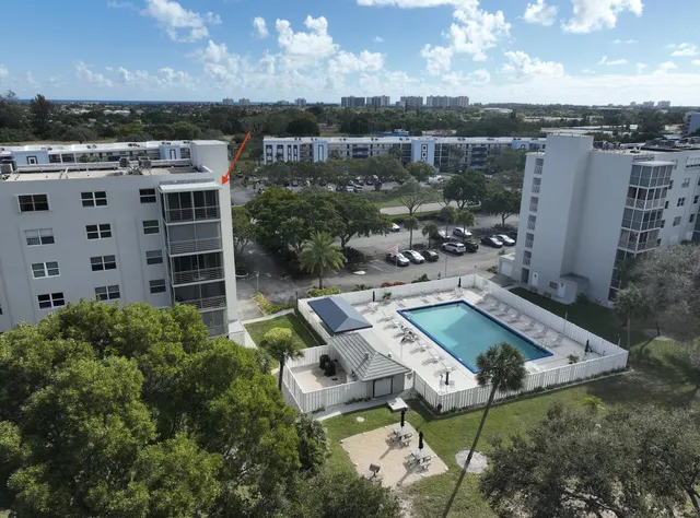 a view of a lake in middle of the town