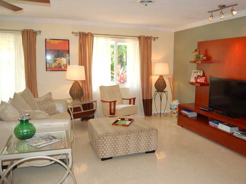 655 Cypress Road Vero Beach, FL 32963 - Photo 6 of 25 Gallery Image 6