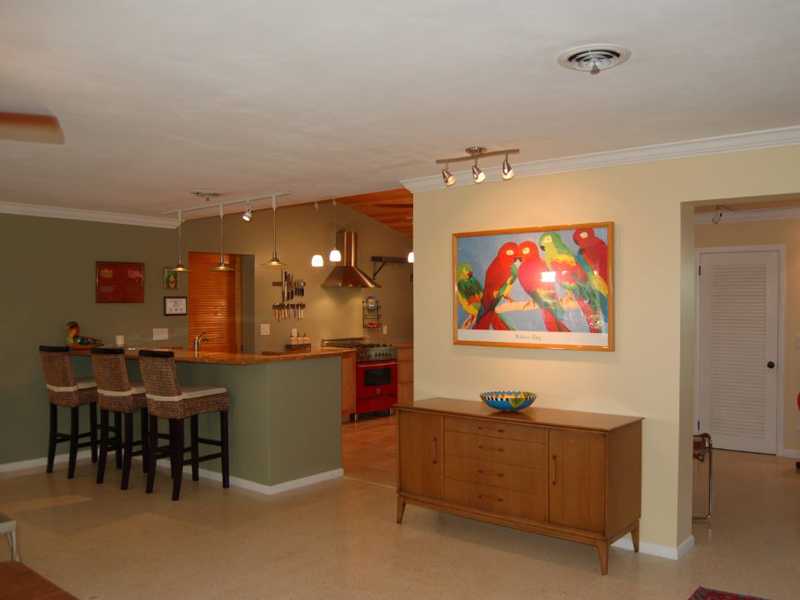 655 Cypress Road Vero Beach, FL 32963 - Photo 8 of 25 Gallery Image 8