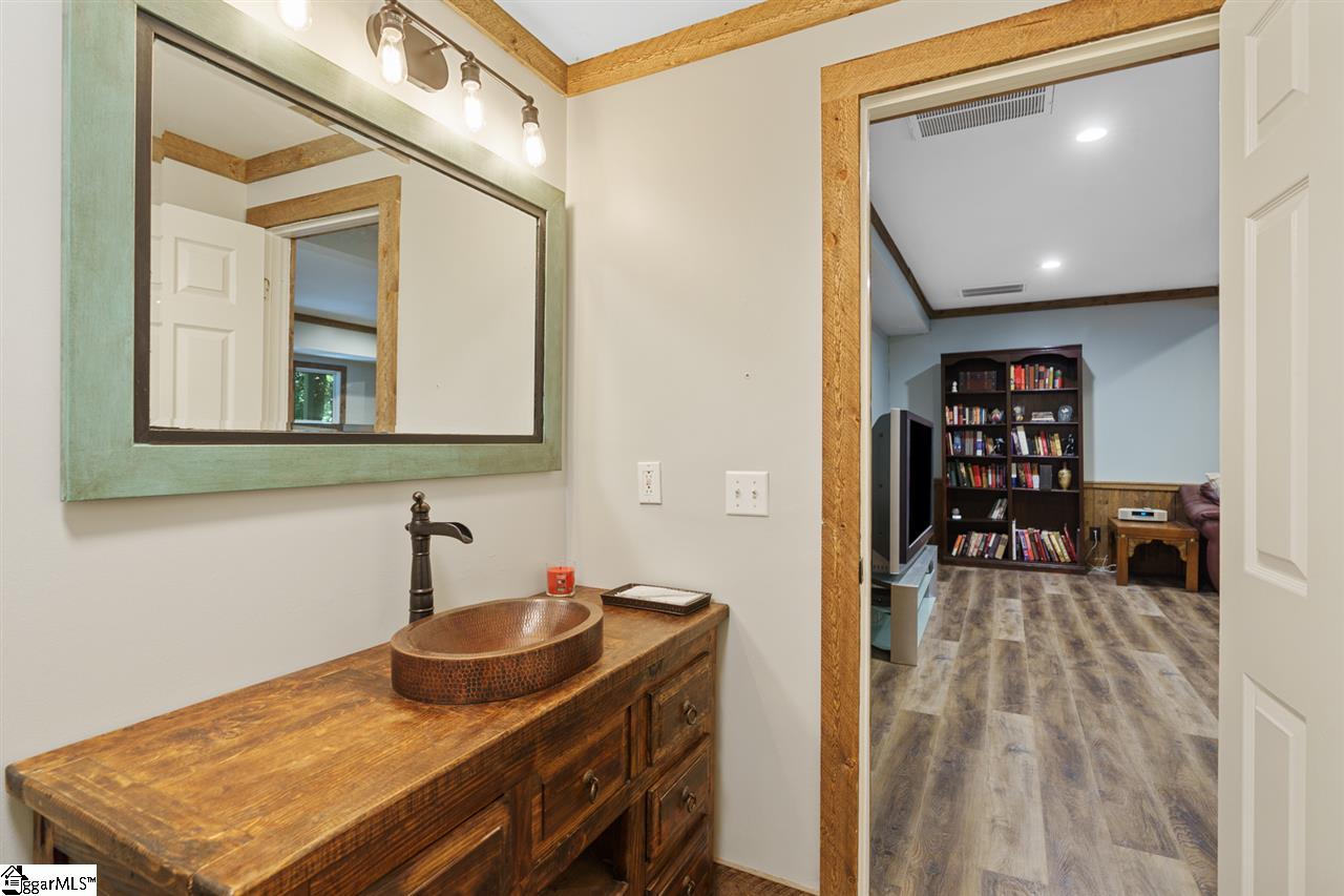 529 Spaulding Farm Road Greenville, SC 29615 - Photo 29 of 36 Gallery Image 29