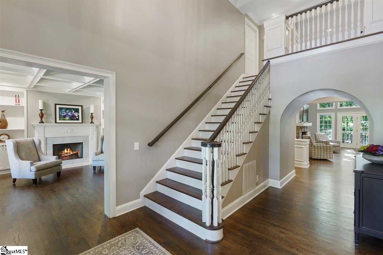 529 Spaulding Farm Road Greenville, SC 29615 - Photo 4 of 36 Gallery Image 4
