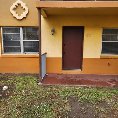 $1,600 | 711 Wyman Court, Unit 711, Orlando, FL 32809