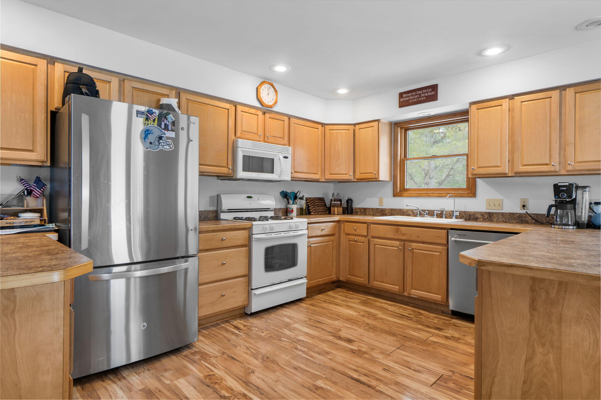 4097 South River Road Cheboygan, MI 49721 - Photo 9 of 37 Kitchen