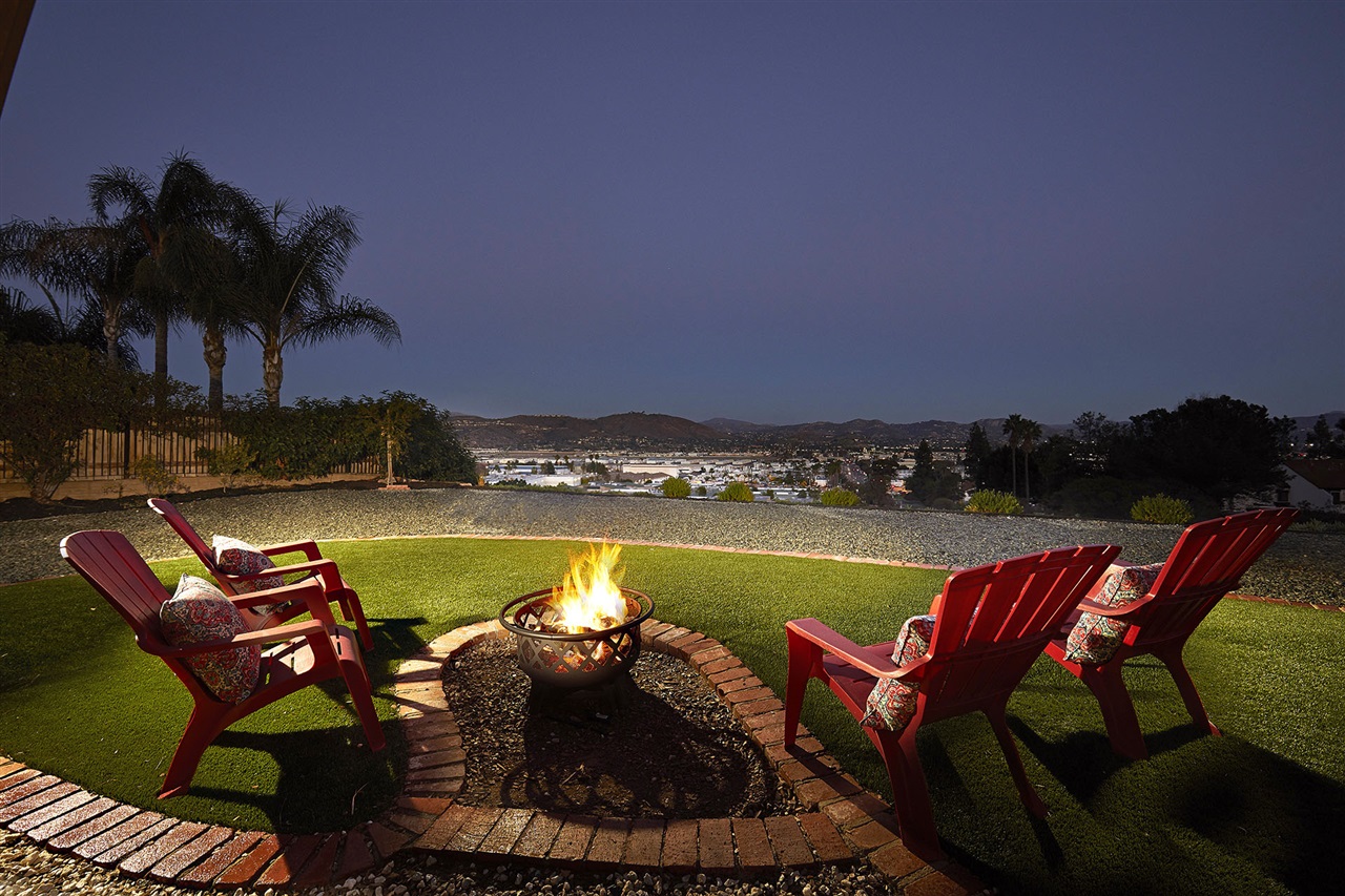 1585 Eastside Road El Cajon, CA 92020 - Photo 4 of 25 Gorgeous city views from backyard