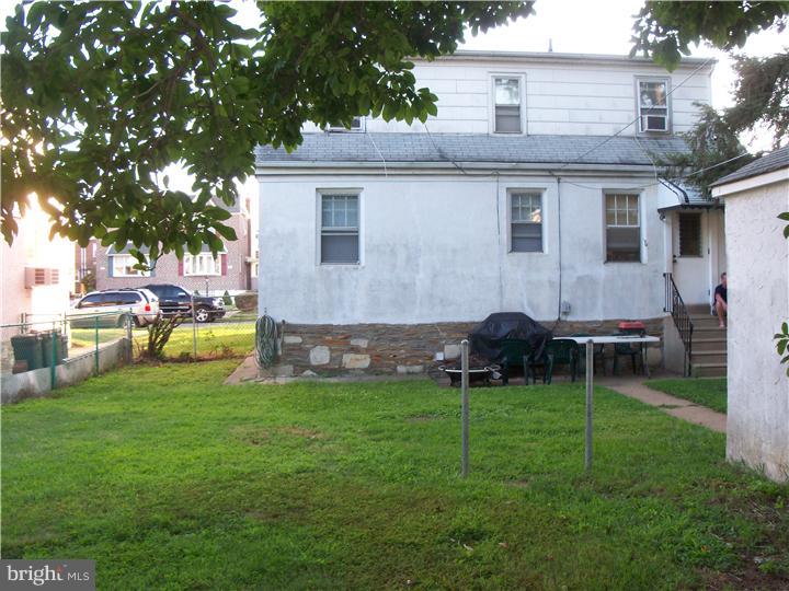 2125 Ripley Street Philadelphia, PA 19152 - Photo 3 of 3 Exterior Back