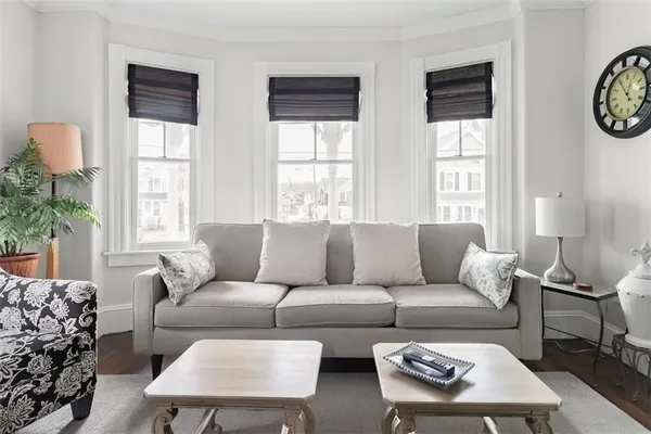 $10,000 | 16 Carroll Avenue, Newport, RI 02840