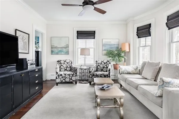 $10,000 | 16 Carroll Avenue, Newport, RI 02840