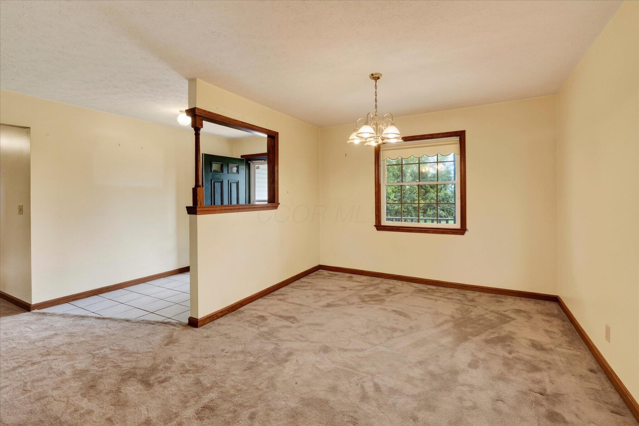 310 Hiatt Road Clarksville, OH 45113 - Photo 9 of 63 09-310hiatrd-011