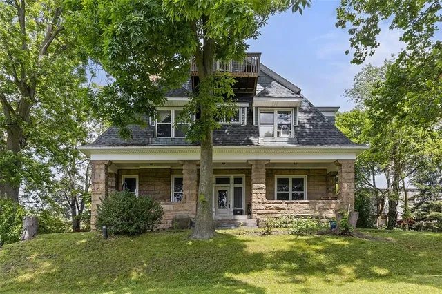 $500,000 | 511 State Street, Baden, PA 15005