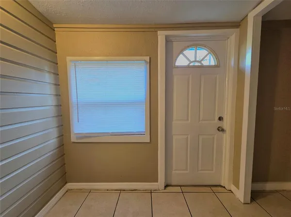 $325,000 | 2253 Golfview Street, Lakeland, FL 33801