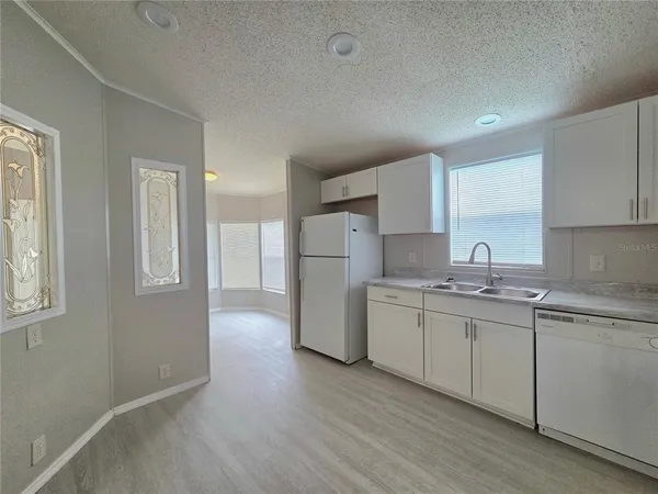 $325,000 | 2253 Golfview Street, Lakeland, FL 33801
