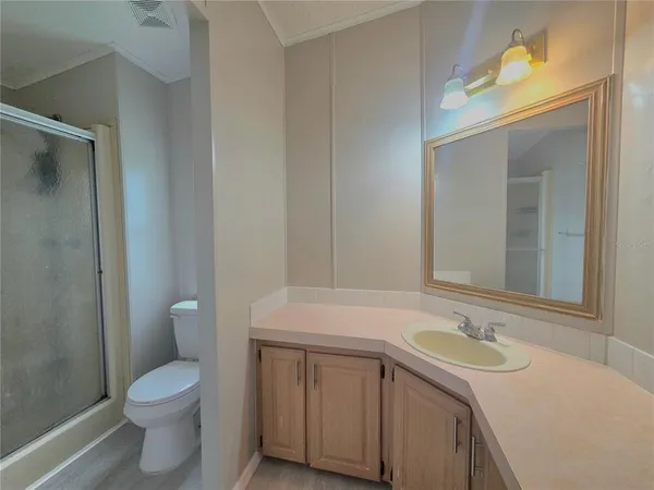 $325,000 | 2253 Golfview Street, Lakeland, FL 33801