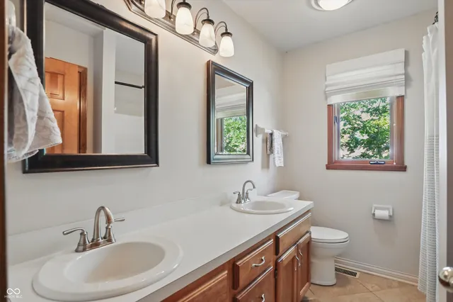 $519,900 | 12335 Old Stone Drive, Indianapolis, IN 46236