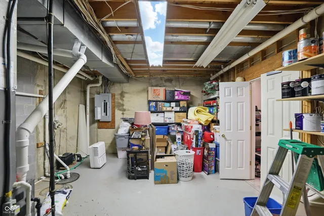 $519,900 | 12335 Old Stone Drive, Indianapolis, IN 46236