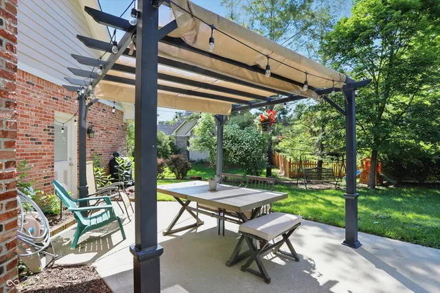 $519,900 | 12335 Old Stone Drive, Indianapolis, IN 46236