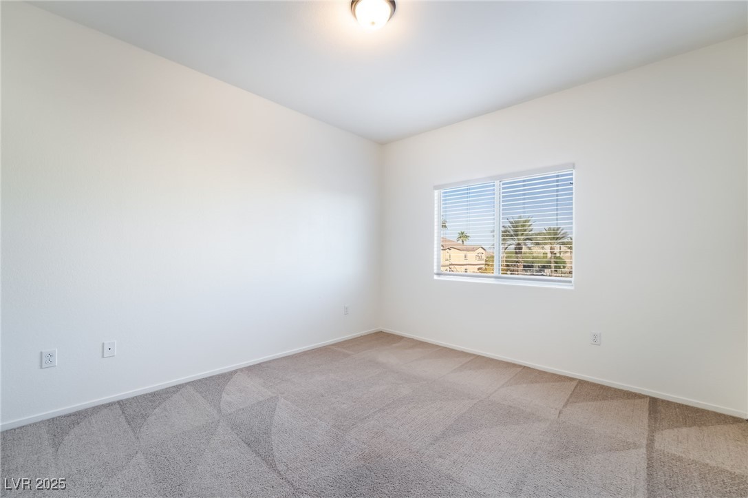 2291 West Horizon Ridge Parkway, Unit 12270 Henderson, NV 89052 - Photo 21 of 33 Bedroom