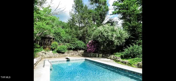 $719,900 | 1955 Gap Creek Road, Elizabethton, TN 37643