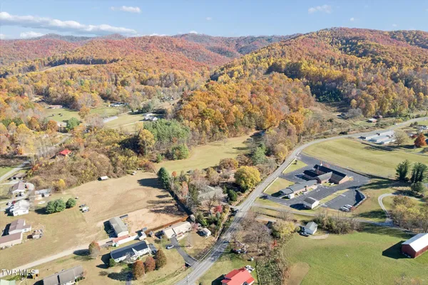 $719,900 | 1955 Gap Creek Road, Elizabethton, TN 37643