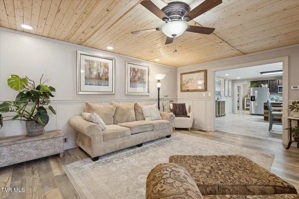 $719,900 | 1955 Gap Creek Road, Elizabethton, TN 37643