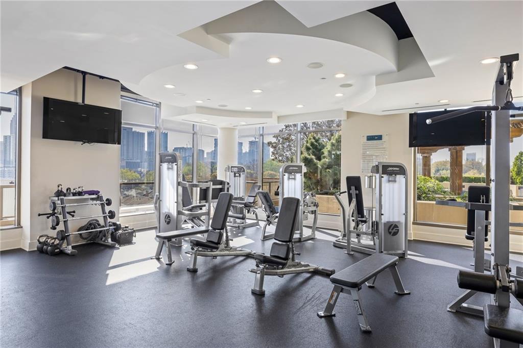 270 17th Street Northwest, Unit 1007 Atlanta, GA 30363 - Photo 28 of 46