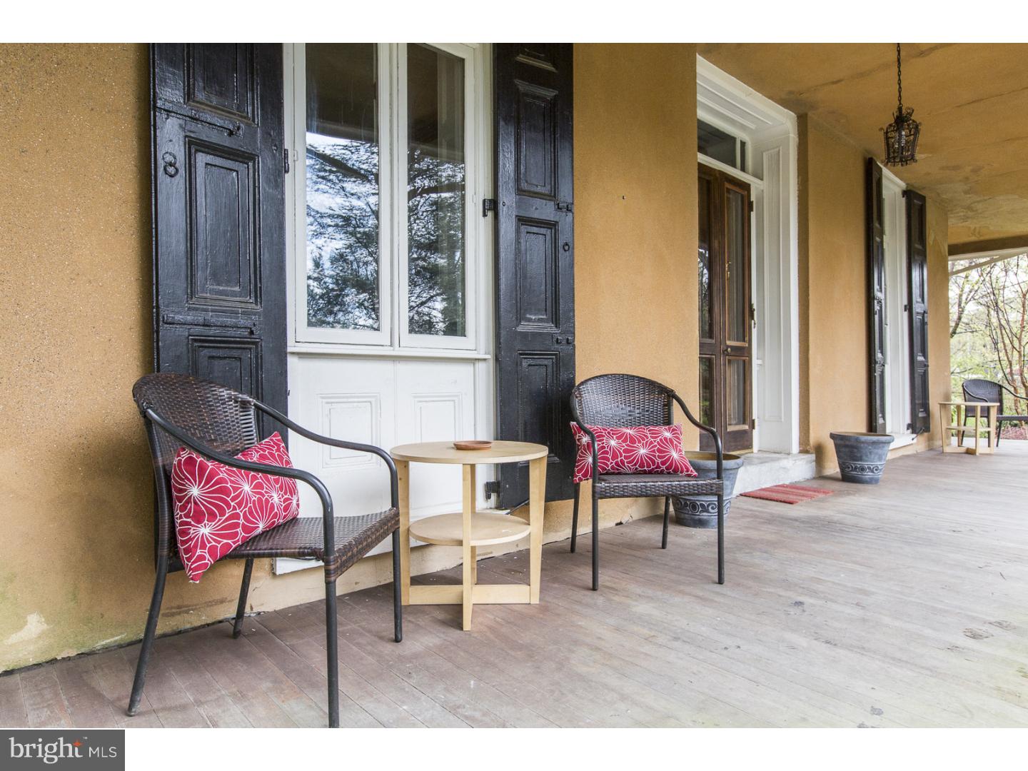 7806 Cresheim Road Philadelphia, PA 19118 - Photo 4 of 25 Porch