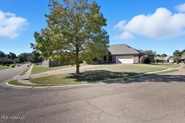 $288,000 | 194 Harvey Crossing, Canton, MS 39046