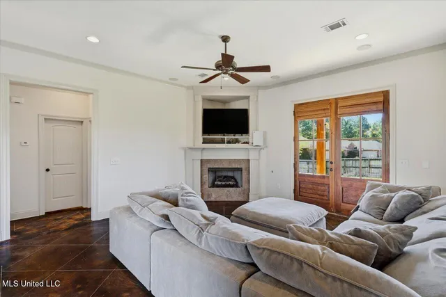 $288,000 | 194 Harvey Crossing, Canton, MS 39046