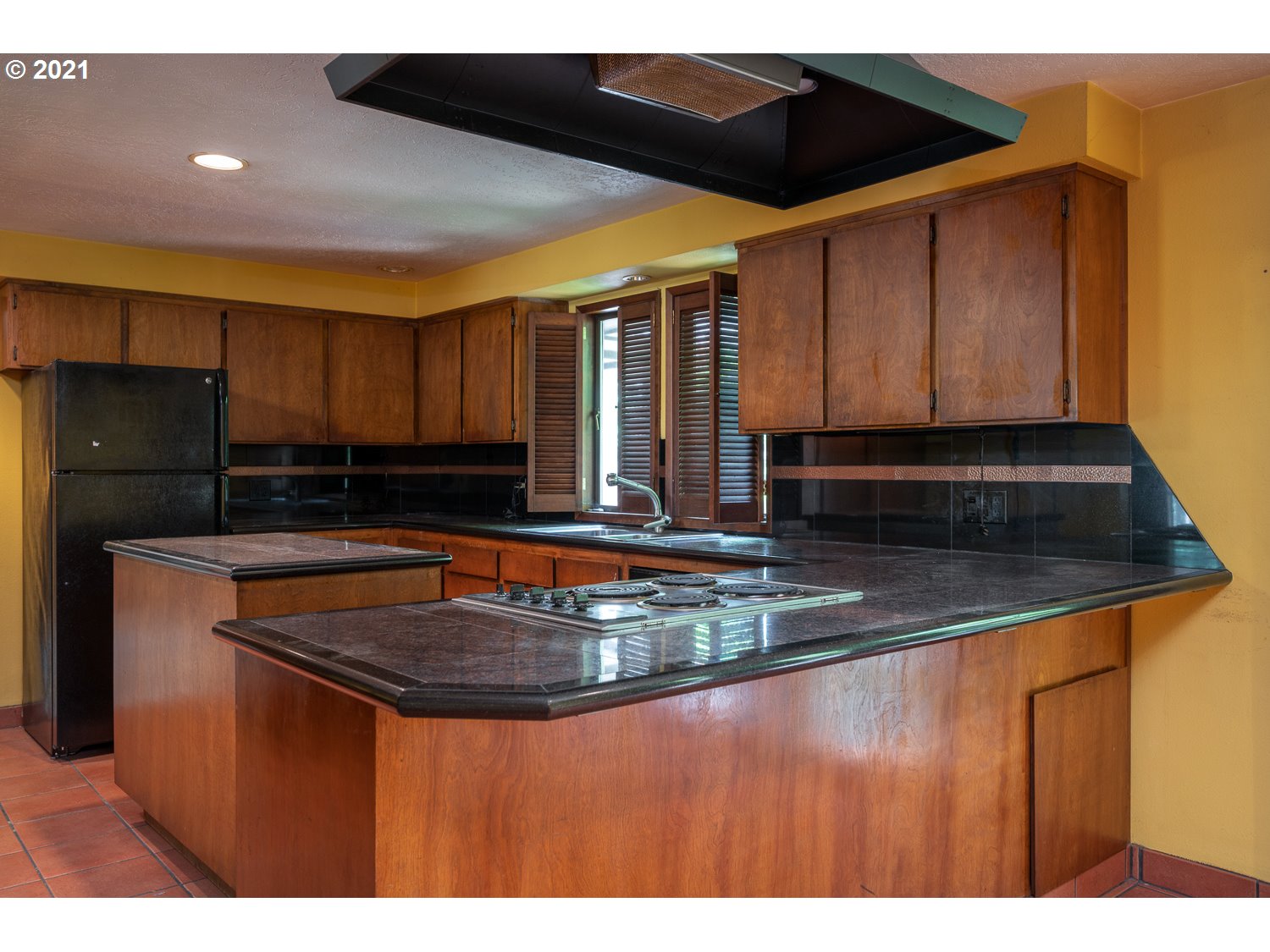 10349 Crosby Road Northeast Woodburn, OR 97071 - Photo 5 of 21 Gallery Image 5