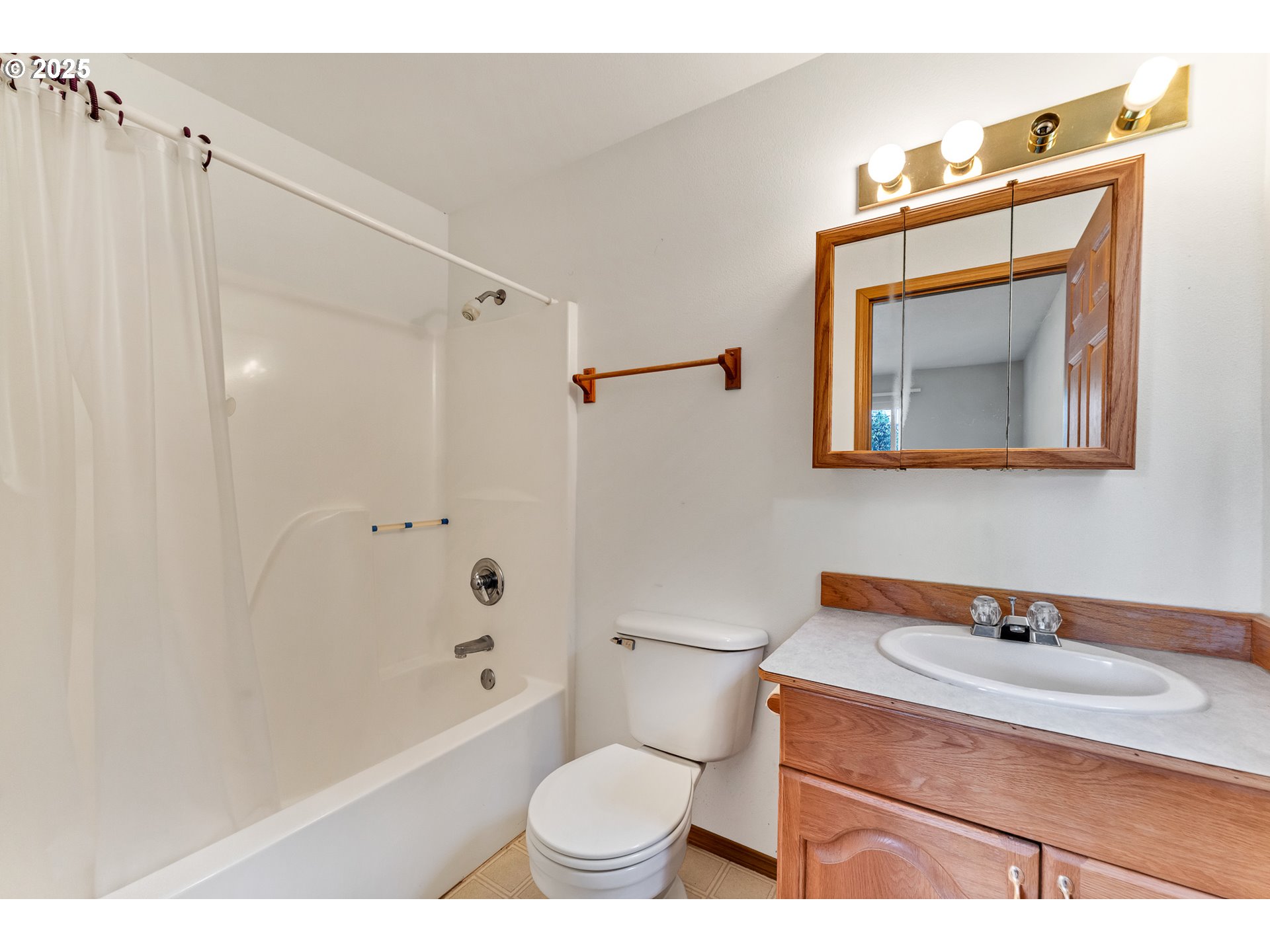 34130 Pintail Avenue Nehalem, OR 97131 - Photo 19 of 25 a bathroom with a sink toilet and shower