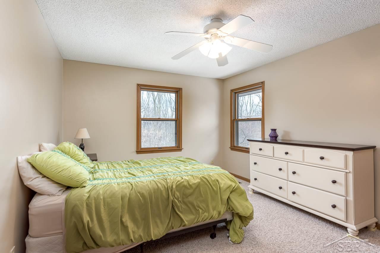 9600 North River Road Freeland, MI 48623 - Photo 20 of 40 31373052-19.JPG