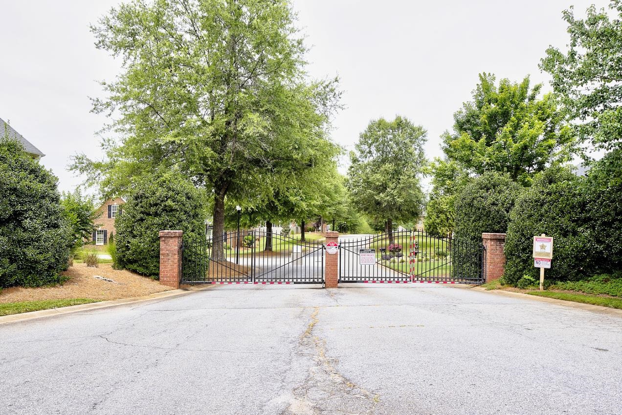 411 Shoreline Boulevard Boiling Springs, SC 29316 - Photo 49 of 50