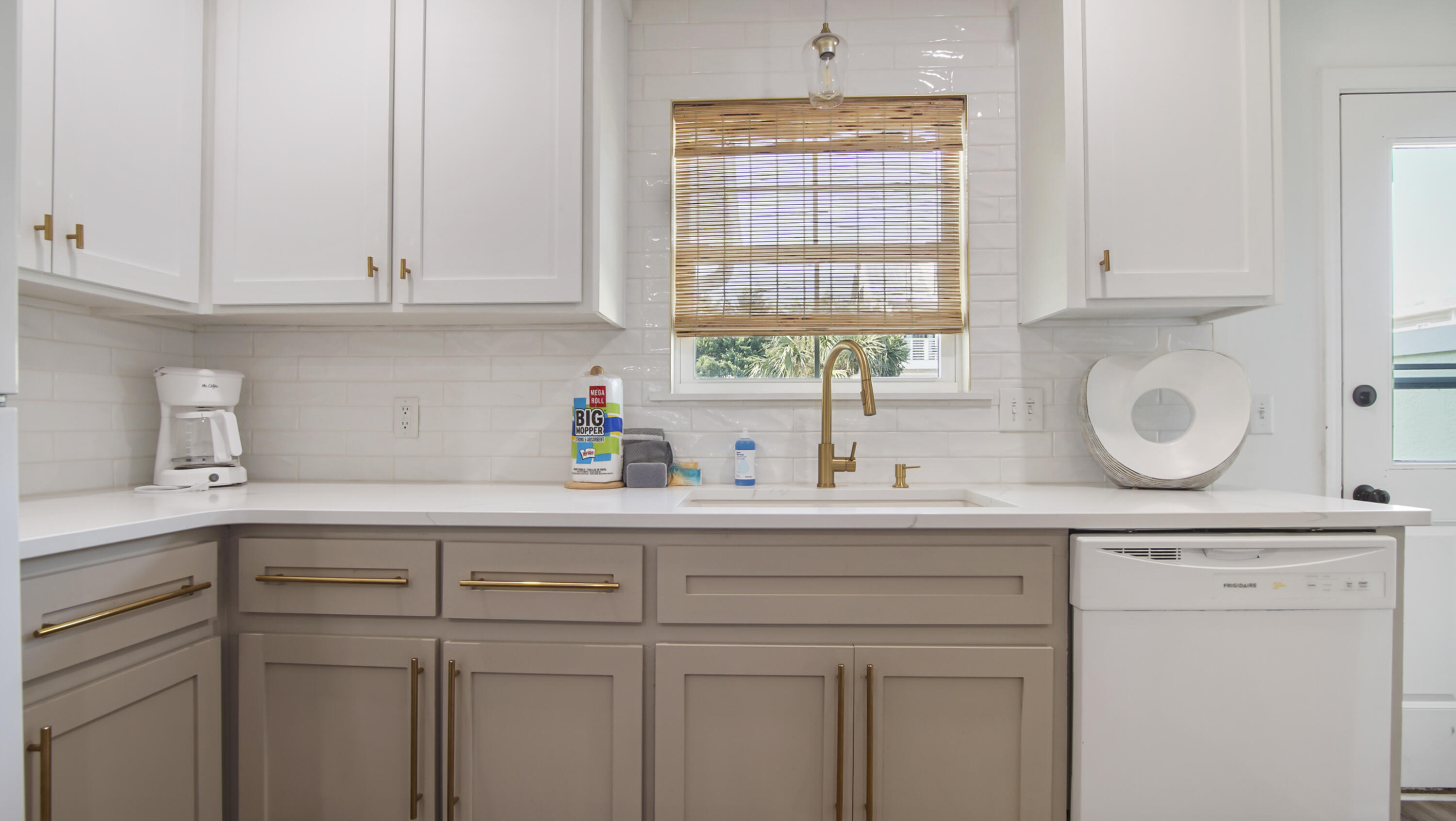 22522 Front Beach Road, Unit O Panama City Beach, FL 32413 - Photo 8 of 55 DSC00104
