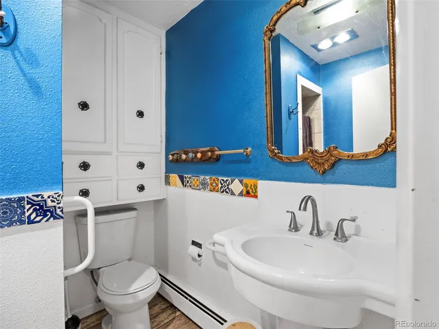 a view of a house with backyard porch and furniture