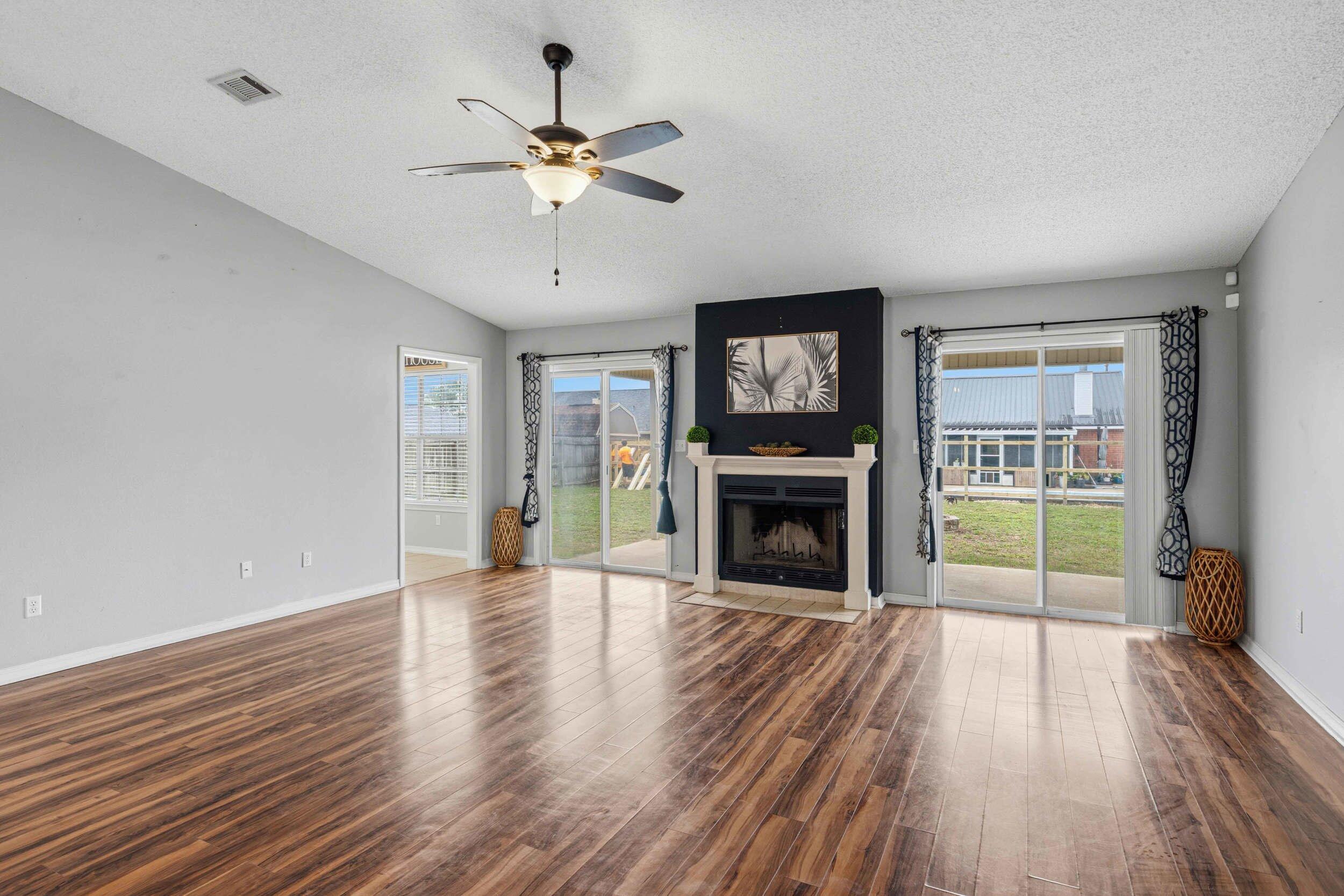 207 Secretariat Drive Crestview, FL 32539 - Photo 10 of 45 207secretariatdr_11