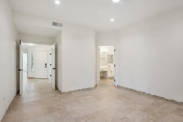 $2,350 | 15050 North Thompson Peak Parkway, Unit 2053, Scottsdale, AZ 85260