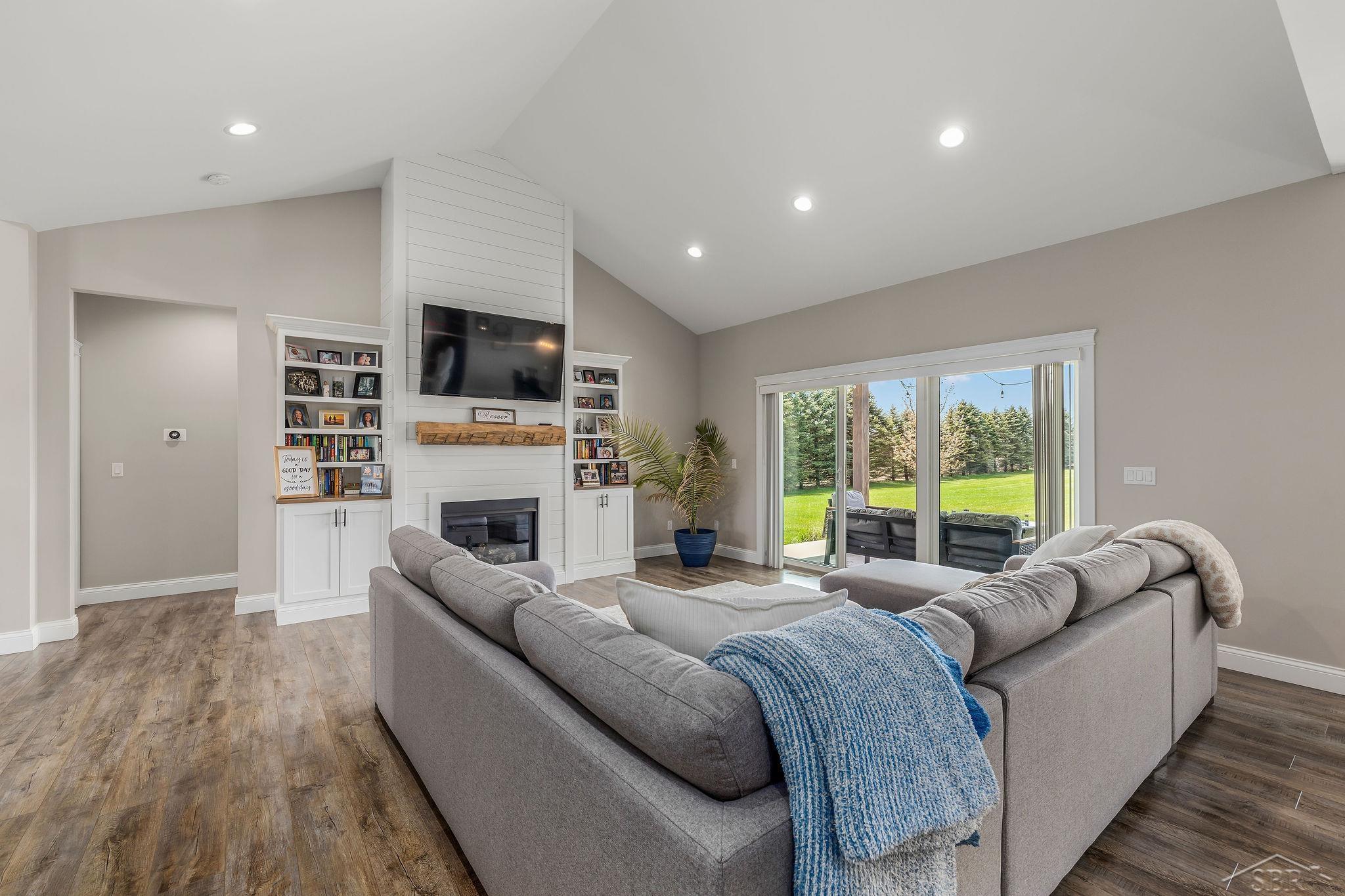 5353 North Graham Road Freeland, MI 48623 - Photo 11 of 71 Gallery Image 11