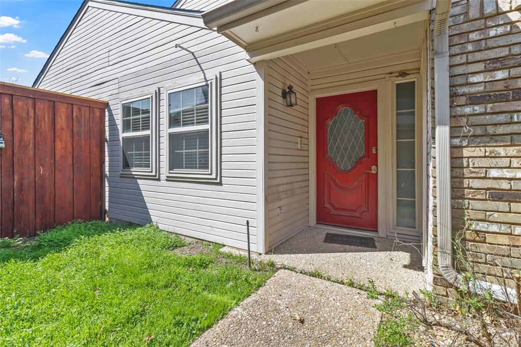 2705 Pinery Lane Richardson, TX 75080 - Photo 2 of 20