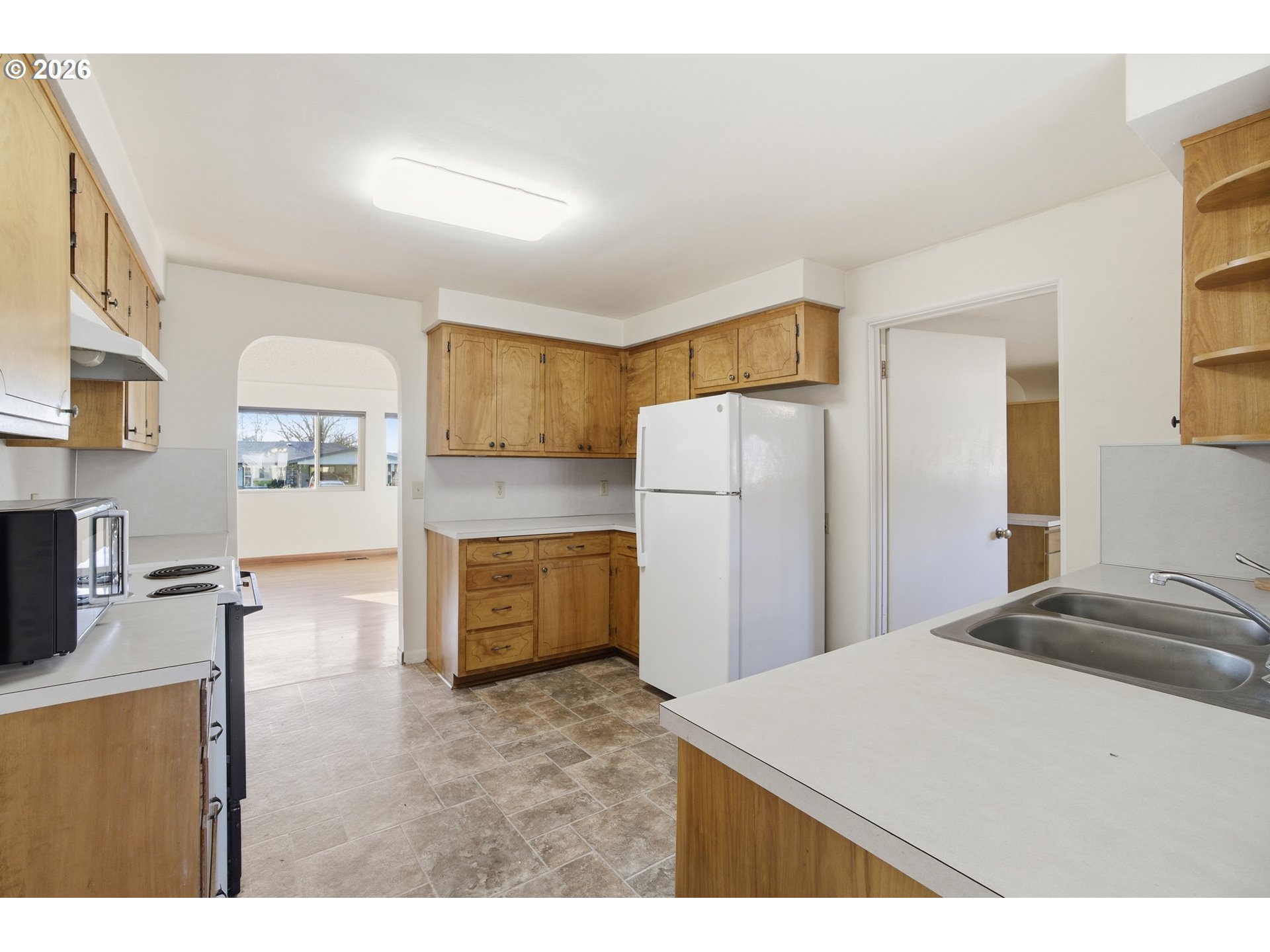 1665 Main Street Southeast Albany, OR 97322 - Photo 2 of 23