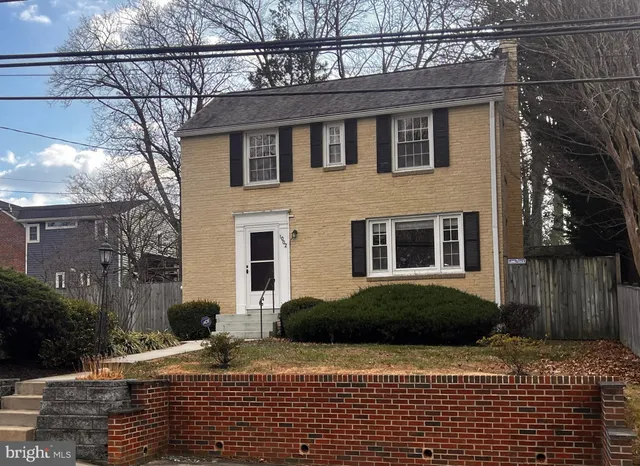 $659,000 | 1002 Dennis Avenue, Silver Spring, MD 20901