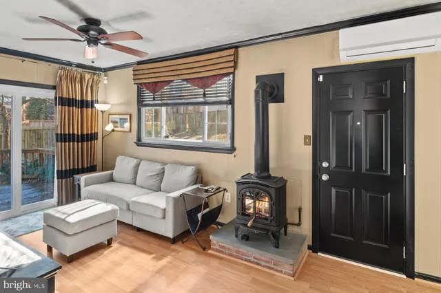 $659,000 | 1002 Dennis Avenue, Silver Spring, MD 20901