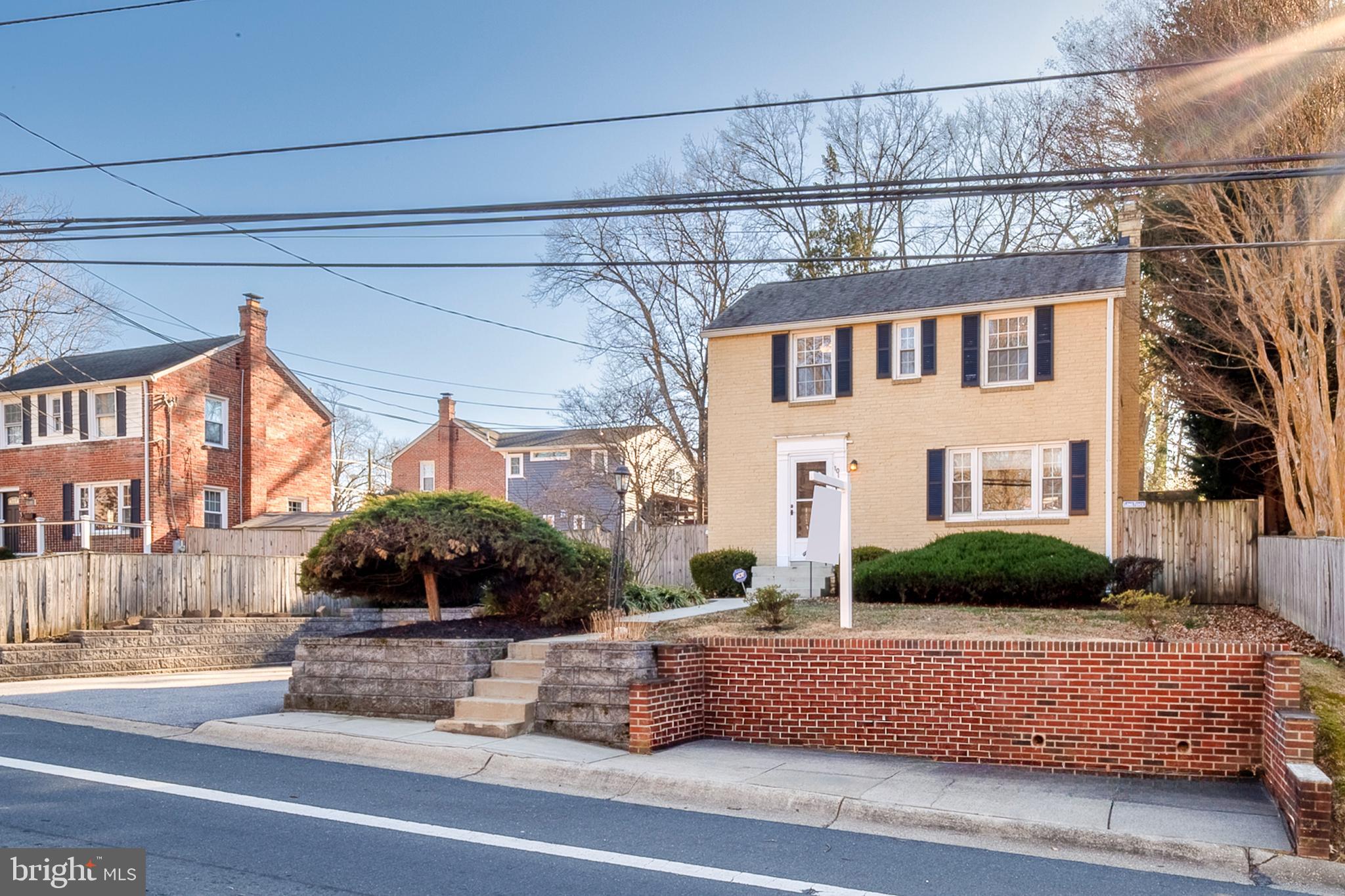 1002 Dennis Avenue Silver Spring, MD 20901 - Photo 2 of 37 a front view of a house