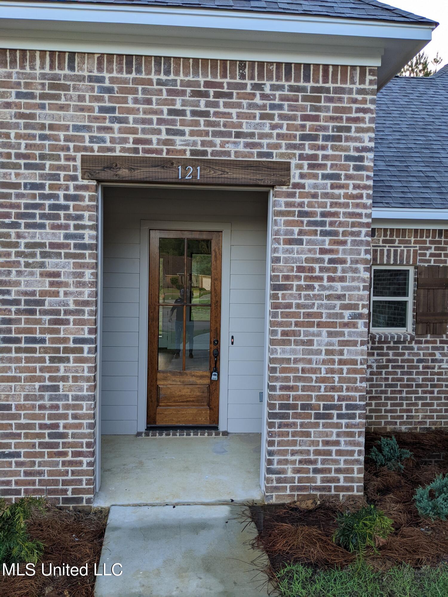 121 Springmeade Road Clinton, MS 39056 - Photo 1 of 9 Front Door